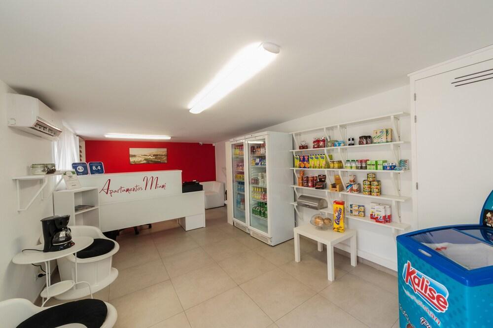 Apartamentos Miami Пуерто Рико Екстериор снимка